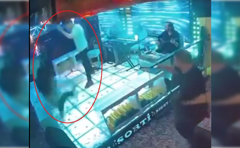 Korku dolu anlar kamerada! Eğlence mekanında canına kıydı