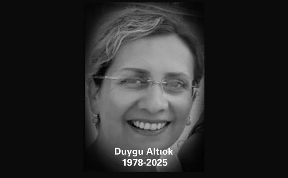 Sevilen akademisyen hayatını kaybetti