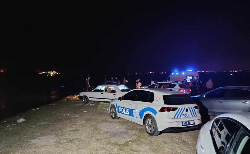 Tekne faciası: Genç adam suya düşerek kayboldu!