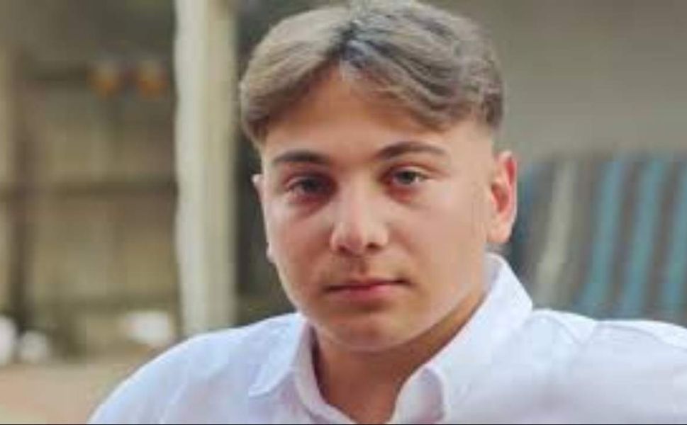 17 yaşındaki genç otomobilin çarpması sonucu hayatını kaybetti