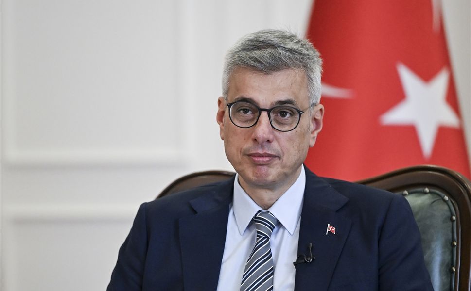 Bakan Memişoğlu duyurdu: Yaşlılara yerinde hizmet, eğitim ve takip destekleri geliyor