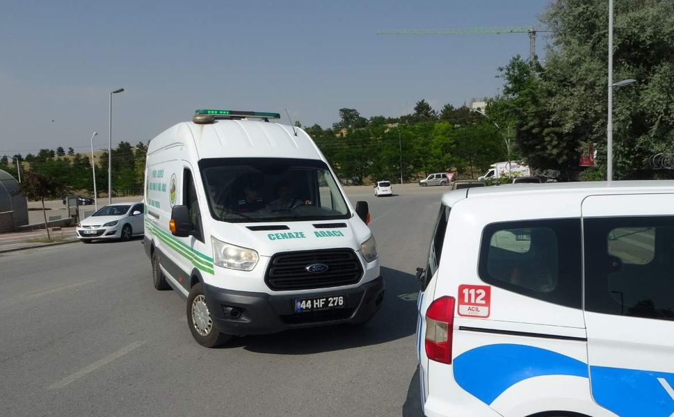 Akrabalar arasındaki silahlı çatışmada 2 kişi hayatını kaybetti