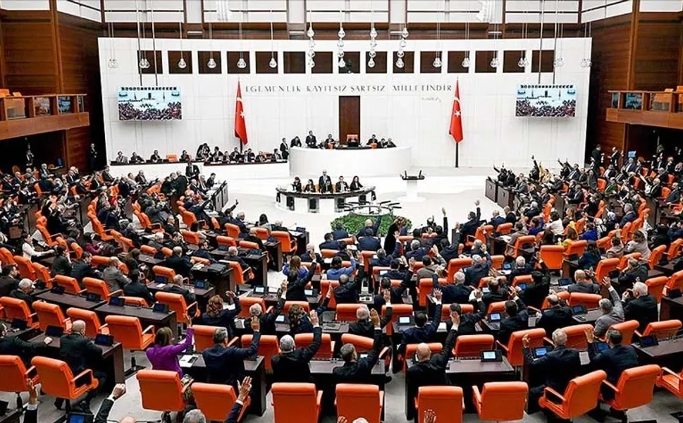 SON DAKİKA | 10. yargı paketi meclis gündeminde: İnfaz düzenlemesine start verildi!