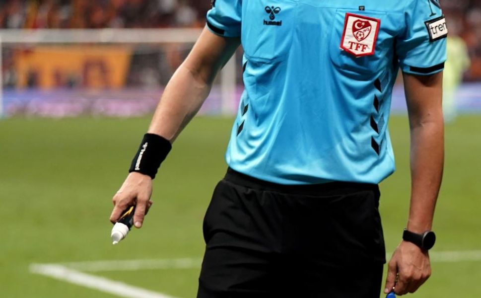 Frankurt Galatasaray maçının hakemi belli oldu