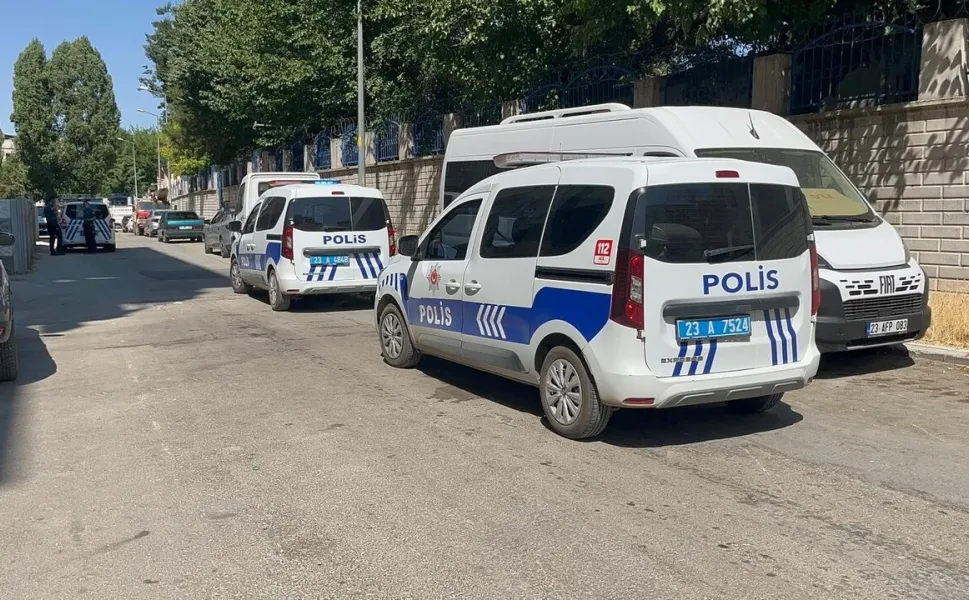 Silah temizliği kazayla bitti: Yanlışlıkla kendini vurdu
