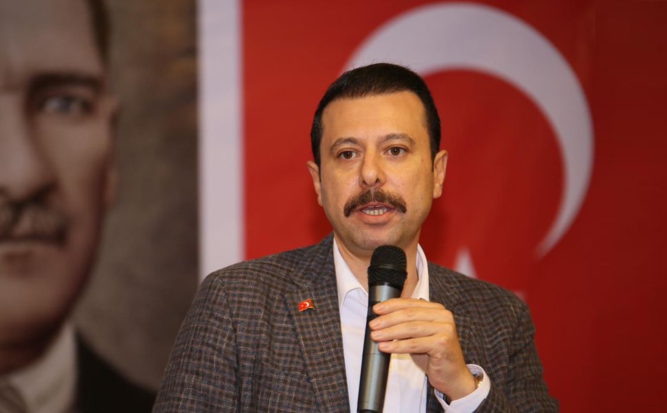 AK Partili Kaya'dan İZSU'ya kayıp-kaçak çıkışı: 96 milyon metreküp su boşa akıyor!