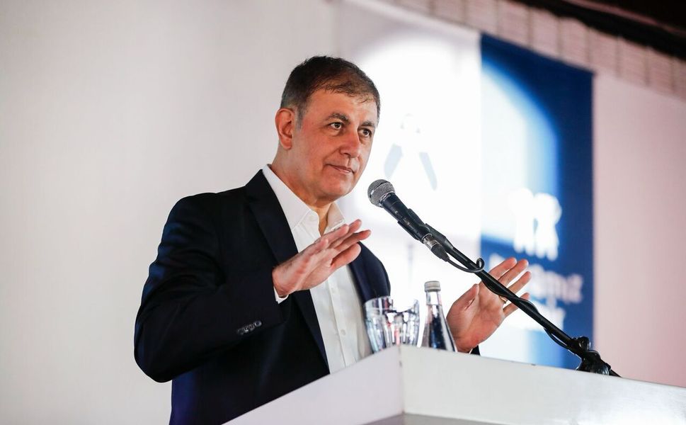 Başkan Tugay’dan Vakıflar’a tepki: 'Bu Yapılar İzmirlinin emeği ve ortak hafızasıdır'