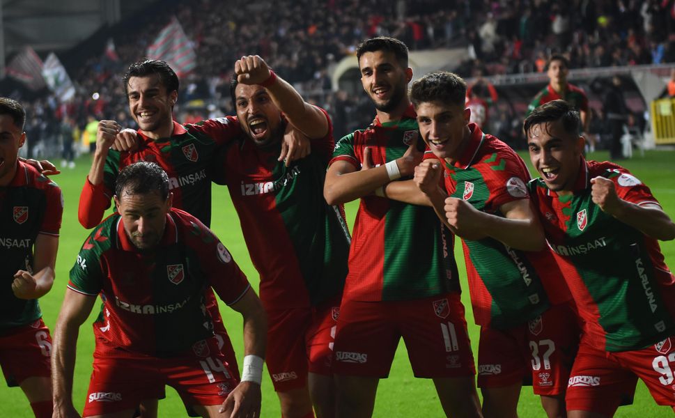 Kaf-Kaf’tan kritik galibiyet: Genç kadro Denizli’ye geçit vermedi!