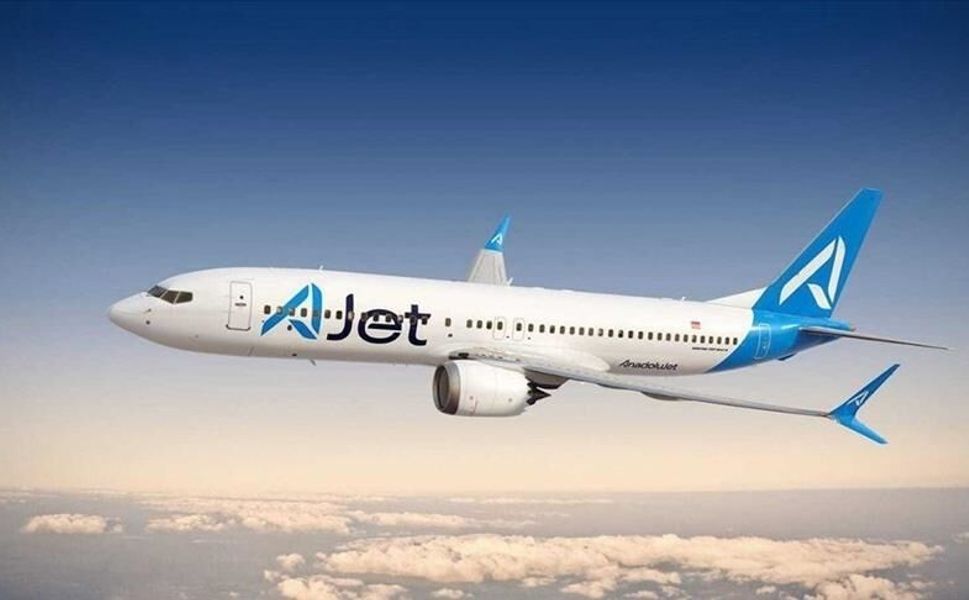 AJet’ten gençlere yüzde 20 indirimli yurt dışı uçuş kampanyası