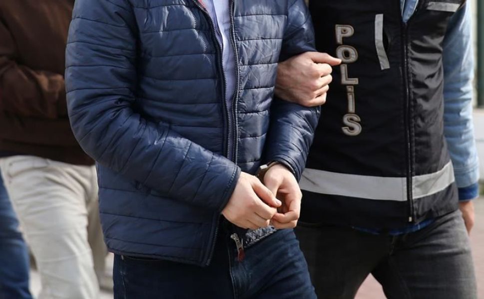 İzmir'de tarımsal kalkınma kooperatiflerine operasyon: 4 tutuklama