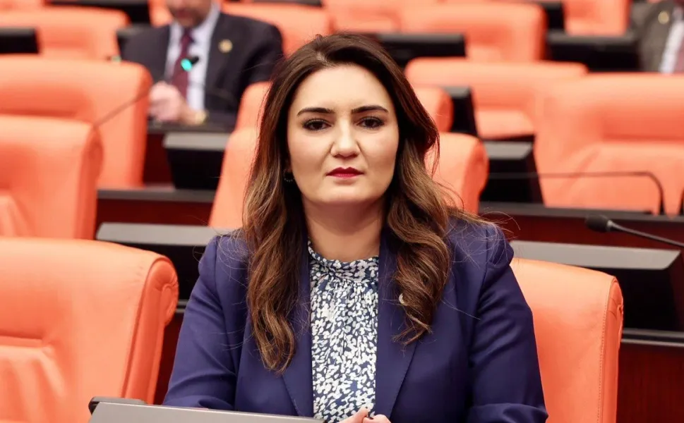 CHP'li Kılıç'tan Bakan Işıkhan'a 'şov' yanıtı: "Meclis'te emeklinin onuru için direniyoruz"