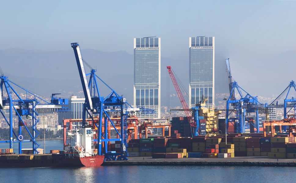 Basmane Çukuru, İzmir’in yatırım iştahını kırıyor