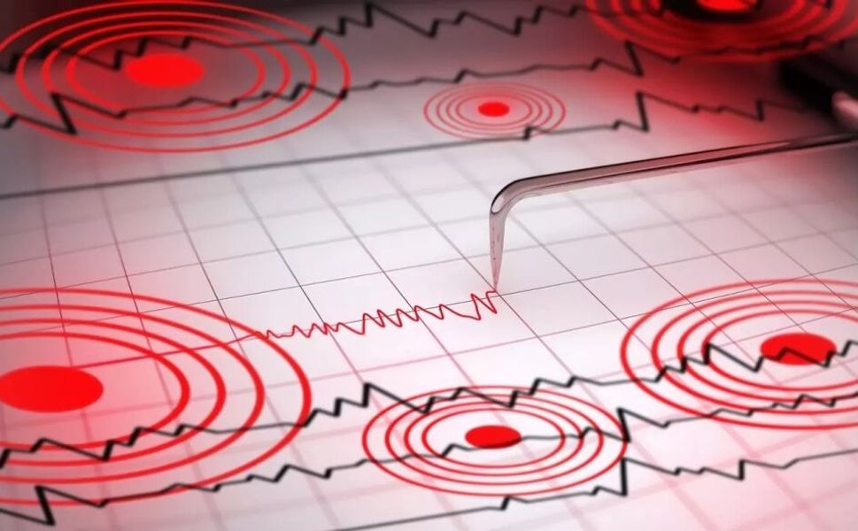 İzmirliler dikkat... İzmir ve çevresinde deprem hareketliliği artıyor