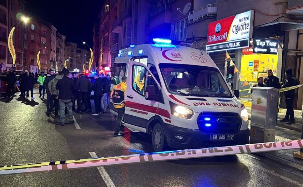 “Başka biriyle evlenemezsin” tartışması katliama dönüştü: Eski eş, kuzen ve saldırgan öldü