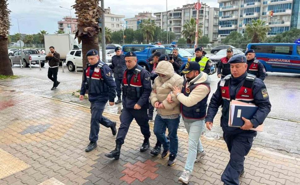 İzmir’de iki kardeşin öldüğü kazada sürücü tutuklandı