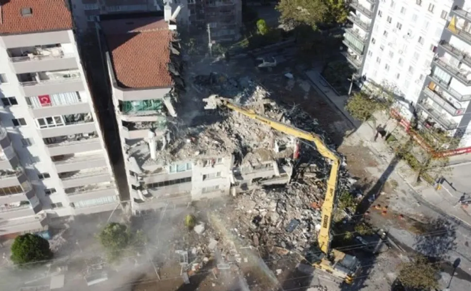 İzmir'de yıkılan Yılmaz Erbek Apartmanı davasında Yargıtay'dan karar