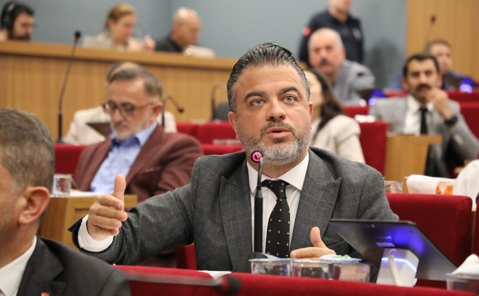 AK Partili Kocabaş'tan Bornova çıkışı: Tüm kirli ilişkiler incelenmeli