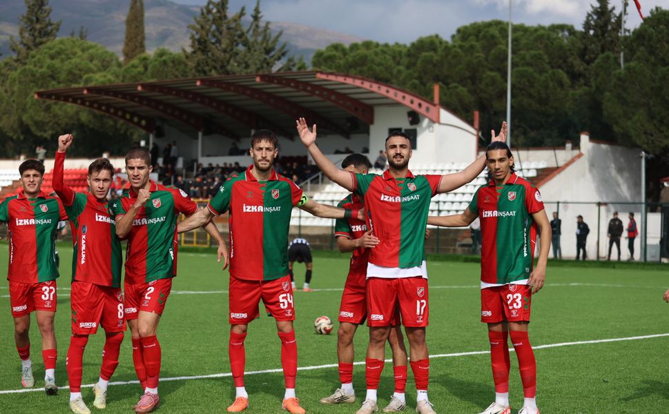Karşıyaka, Nazilli'ye gol oldu yağdı: 10-0