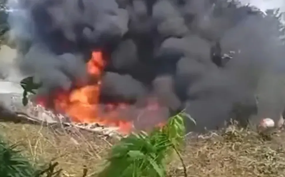 Askeri kargo uçağı düştü: 110 asker bulunuyordu!