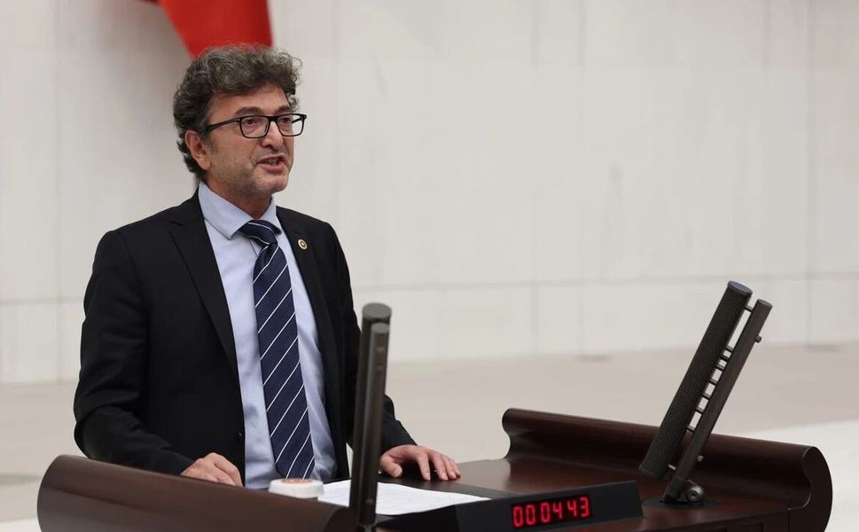 CHP'li Taşkın'dan lisans eğitimi süresine tepki: Bu karar alınırken kimlerin görüşüne başvurdunuz?