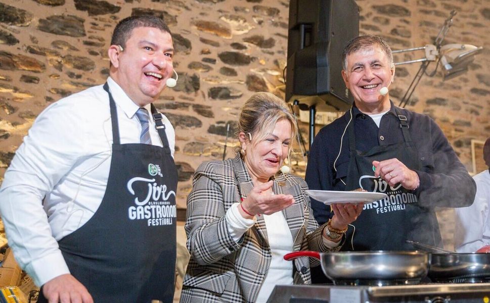 İzmir yeni bir festival kazandı