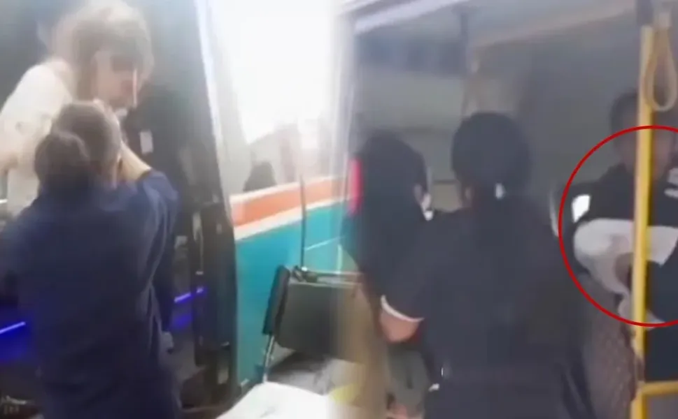 İzmir’de sürpriz doğum: Bebek minibüste dünyaya geldi