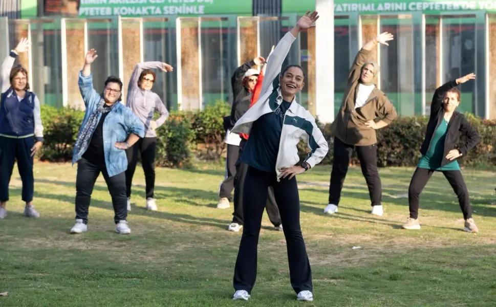 Konak’ta açık havada sabah sporu yeniden başlıyor