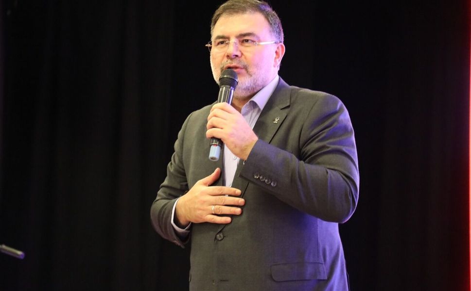 Saygılı, Karşıyaka Belediyesi üzerinden CHP'ye yüklendi: Önce işçilerin maaşını ödesinler!