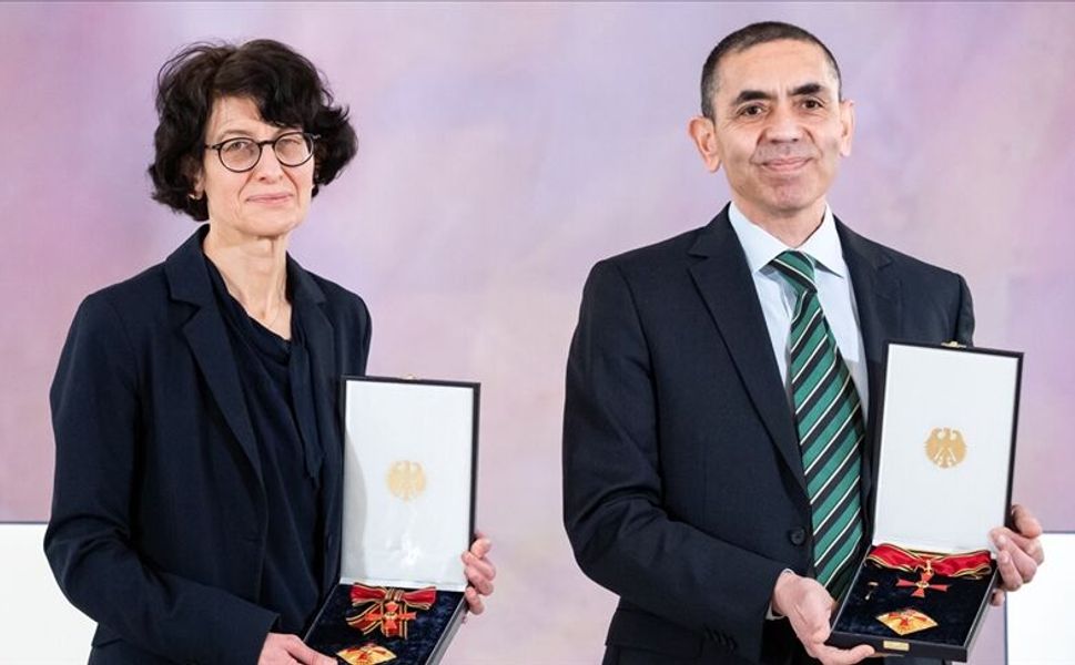 Uğur Şahin ve Özlem Türeci BioNTech’ten ayrılmaya hazırlanıyor