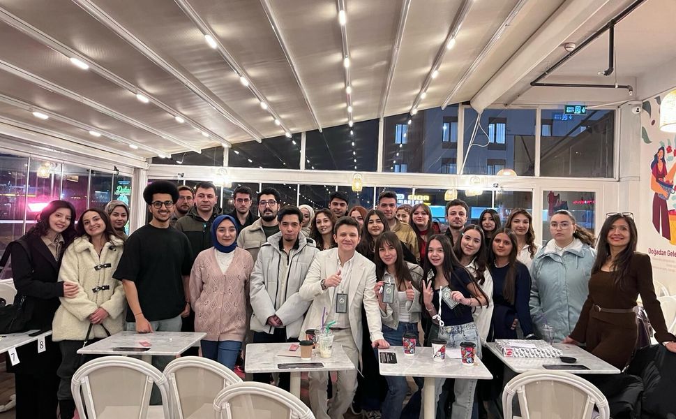 Konya'da “Kaliteli Vakit” hareketi, dijital detoksla eğlence sunuyor