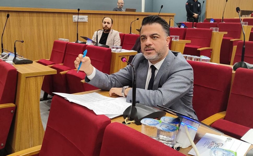 AK Partili Kocabaş: ESHOT ve İZBAN zamları tam anlamıyla bir fırsatçılıktır!