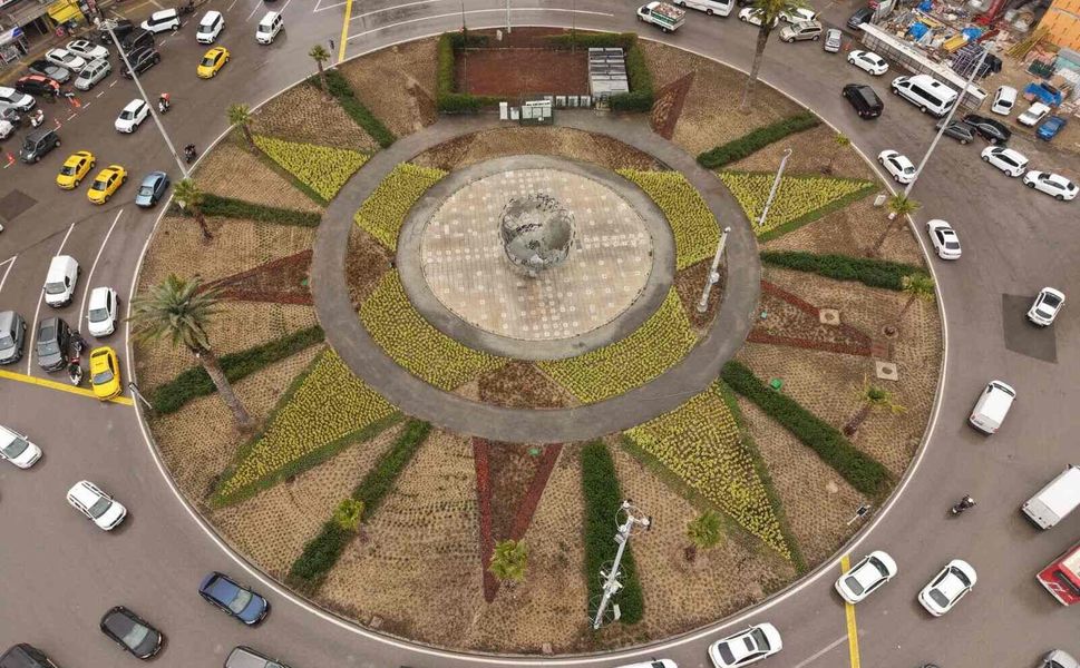 9 Eylül Meydanı’nda yeşil dönüşüm