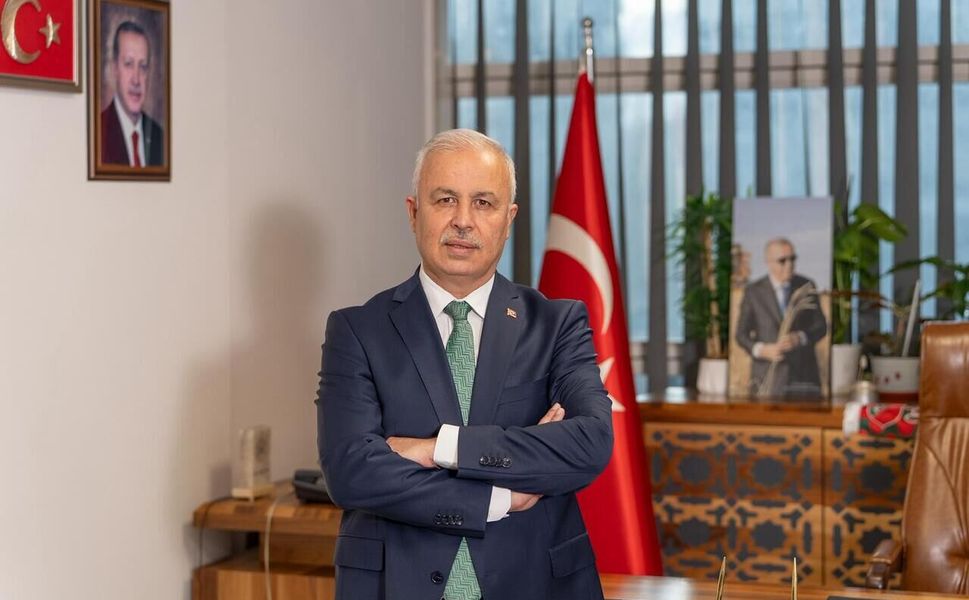 AK Parti'den Karşıyaka Belediyesi'ne eleştiri: Yönetim anlayışı güven krizine yol açıyor!