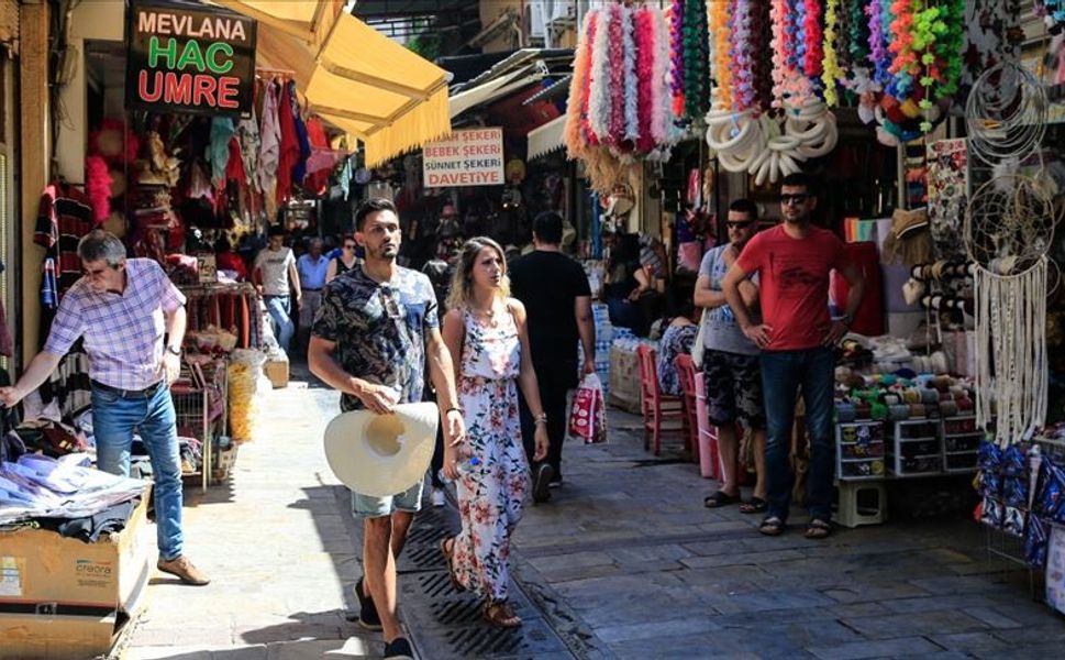 Aydınlatma, otopark, altyapı: Kemeraltı’nın kronik sorunları bitmiyor