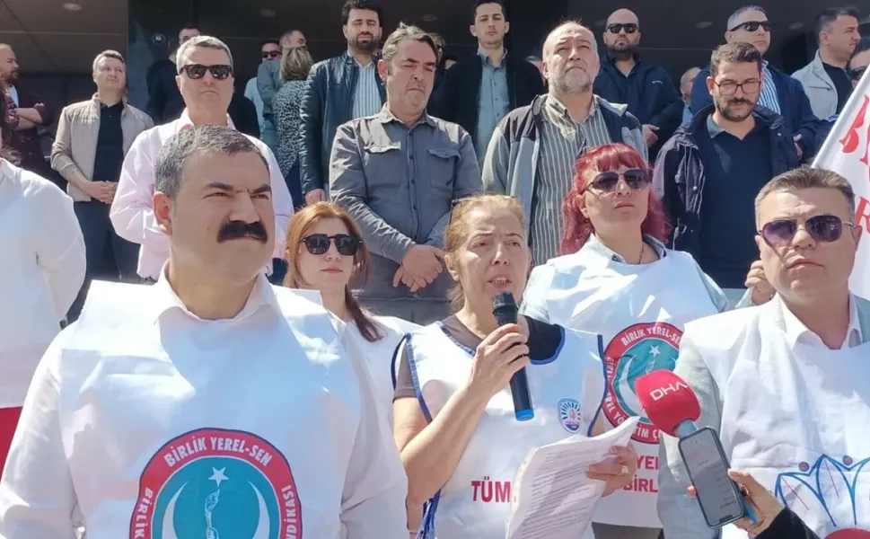 Buca Belediyesi'ndeki memurların eylemi 6'ncı gününde