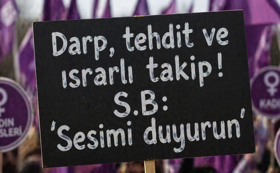 Darp, tehdit ve ısrarlı takip: “Sesimi duyurun”