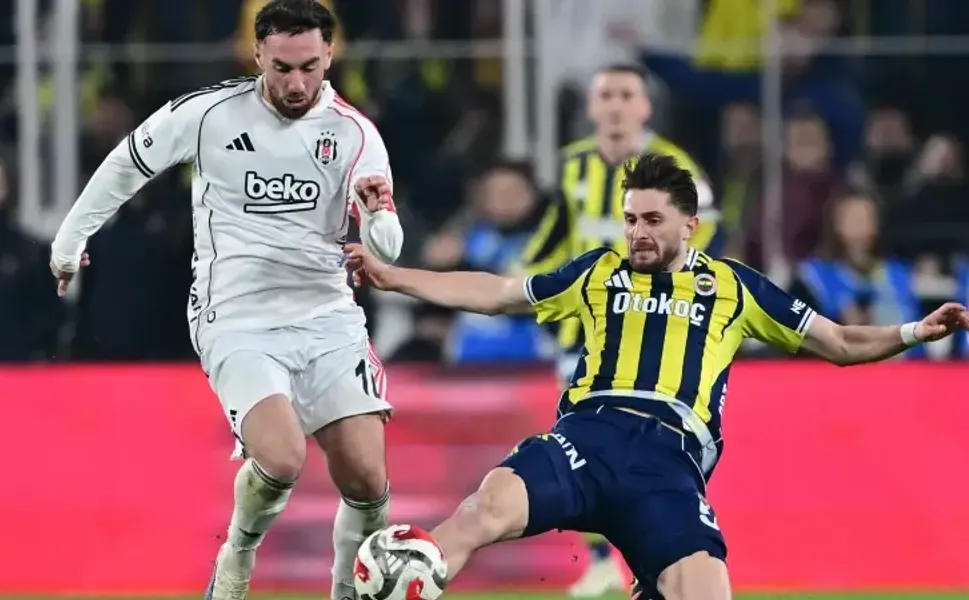 Fenerbahçe–Beşiktaş derbisinde 11’ler belli oldu! Dev maç öncesi kritik kadrolar açıklandı