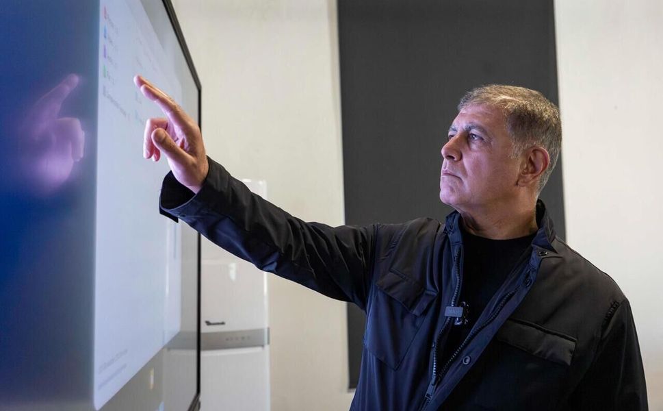 İzmir dijitalde vites yükseltti: Biri açıldı diğeri yolda!