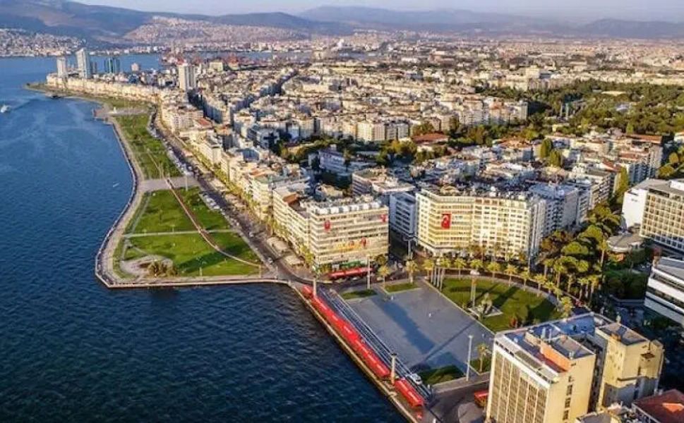İzmir’in sorunlarına ortak akılla çözüm: Yurttaş Meclisi yola çıkıyor