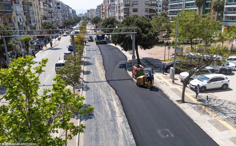 Karşıyaka’da Girne Bulvarı yenileniyor