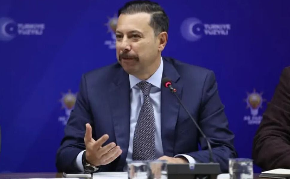 AK Partili Kaya: Körfez temizliği değil, çamur nakliyesi!