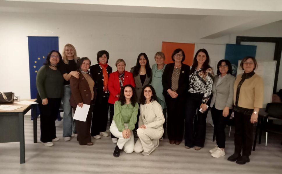 Konak’ta gelecek çocuklarla şekilleniyor