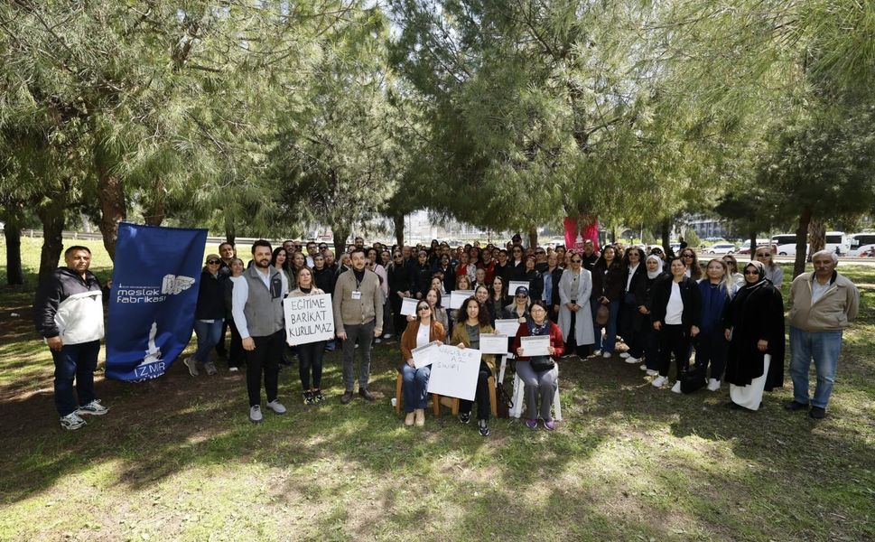 Son derslerini çim üzerinde işlediler: Kursiyerlerden “karardan dönün” çağrısı