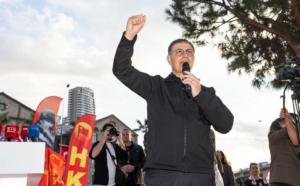 Ben Cemil Tugay, ben o binaya gireceğim göreceksiniz!