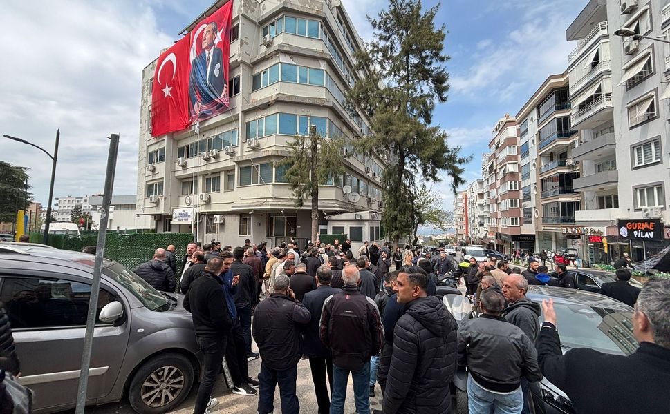 Bornova Belediye Başkanı Ömer Eşki adliyeye sevkedildi