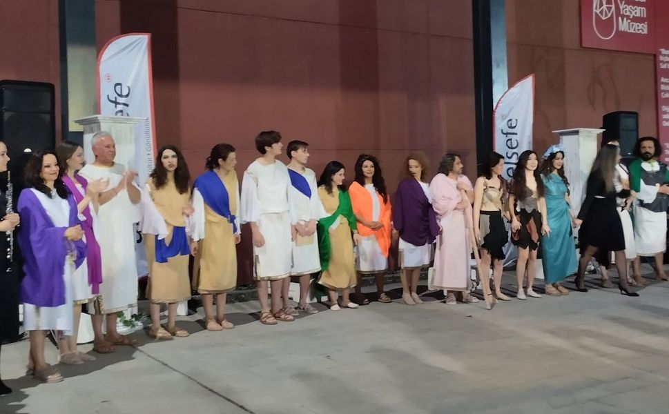 Yeşilova Höyüğü’nde “Antikçağ Anadolu Filozofları Sergisi” açıldı