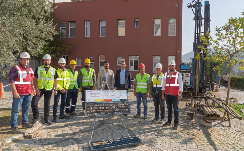 Konak ve Bayraklı'da mikrobölgeleme çalışması başlatılacak