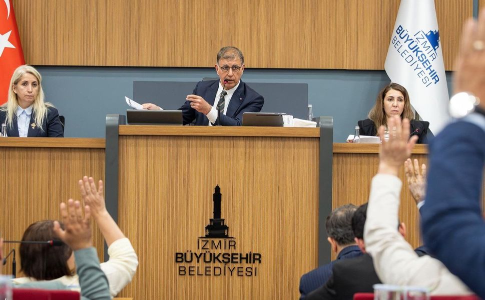 Başkan Tugay: İzmir adım adım en ucuz su kullanan şehir oluyor