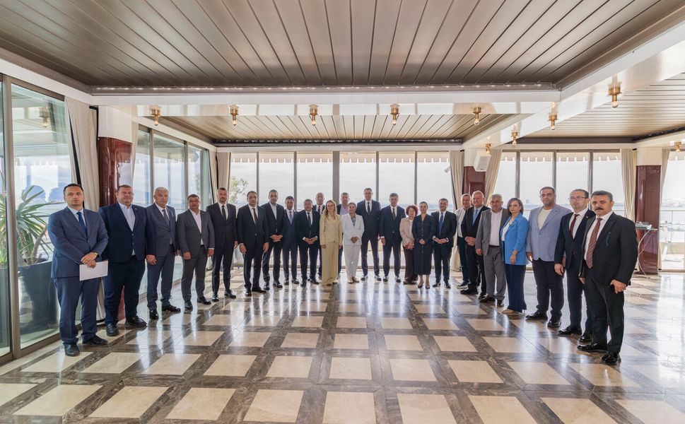 Güç: İktidara hazırız, erken seçime kilitlendik!