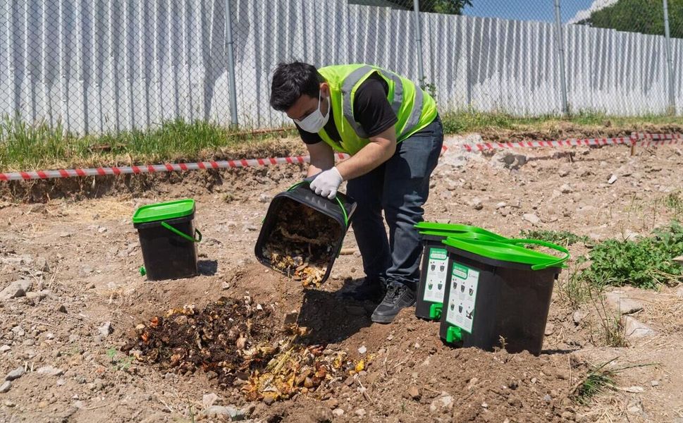 Organik atıklar hanelerde dönüşerek toprağı zenginleştiriyor